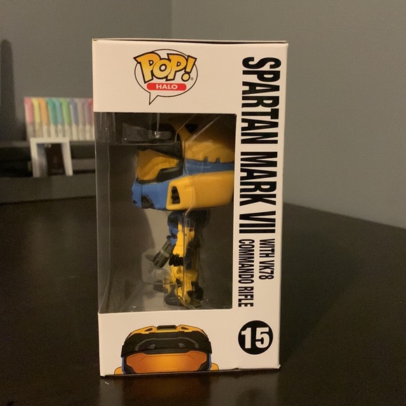 HALO 15 Spartan Mark Vll with VK78 commando rifle - Picture 2 of 4